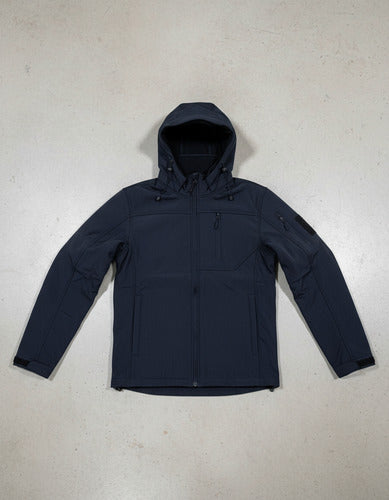 azul con capucha