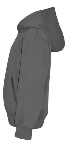 Gris oscuro