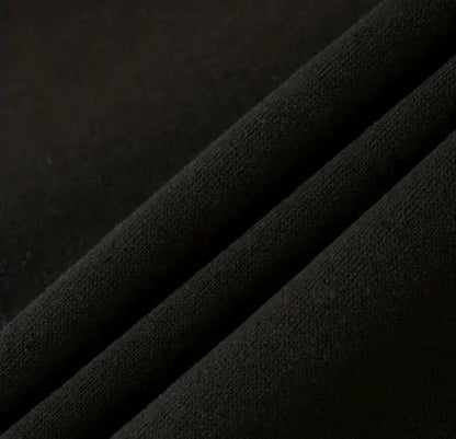 Gris oscuro