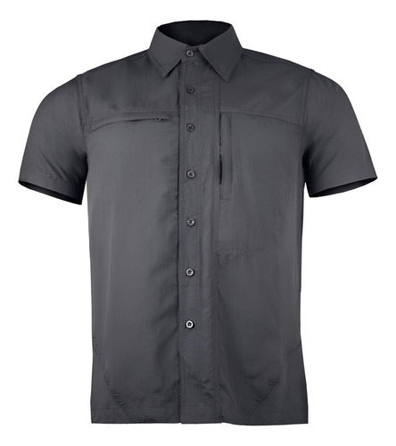 Gris oscuro